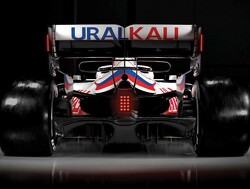 Haas F1 Team zwengelt nieuwe VF-21 voor de eerste keer aan