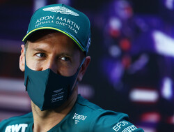 Sebastian Vettel vernoemt zijn auto voor 2021 naar een Bond-girl