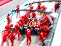 Ferrari legt uit hoe het is om deel te nemen aan een pitstopcrew