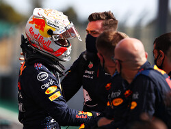 "Drie momentjes kostte Max Verstappen de overwinning in Portugal"