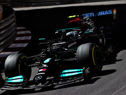 Nico Rosberg over problematisch weekend Mercedes: "Het is game over voor Hamilton en Bottas"
