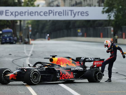 Max Verstappen kan de uitleg van Pirelli over crash na klapband niet zo volgen: "Behoorlijk vaag"