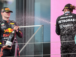 Berger voorspelt meer titels voor Verstappen: "Hij heeft Lewis Hamilton verslagen"