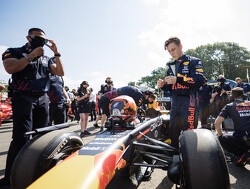 Lawson maakt eerste Formule 1-meters bij Young Driver Test