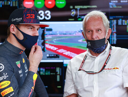 Helmut Marko raadpleegt advocaat over crash Hamilton - Verstappen