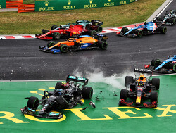 Media bejubelen Alpine, hekelen "brandstofschandaal" en zien "bowlingbaan" op Hungaroring