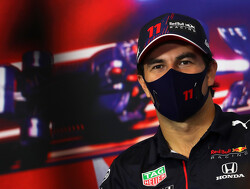 Sergio Perez worstelt zich naar voren in Turkije: "Nog aantal tienden eraf snoepen, dan ziet het er goed uit"