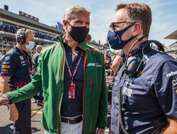 Coulthard: Pérez moet op Ricciardo letten om Red Bull-stoeltje te behouden