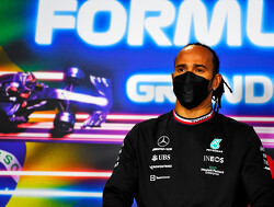 Hamilton op zijn hoede: "Pace van Red Bull was indrukwekkend"