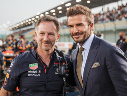  Video:  McLaren maakt indruk op David Beckham