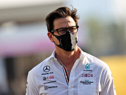 Wolff sprint een gat in de lucht: "Formule 1 zit vol verrassingen"