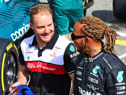 Bottas looft Hamilton: "Het is irritant hoeveel talent hij heeft"