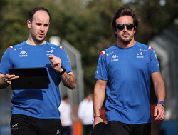 Alonso & Perez kruipen achter het stuur van een V8 Supercar
