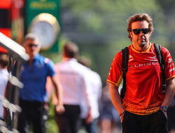 Alonso naar achteren op startgrid na vervangen motoronderdelen