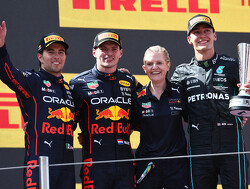 Häkkinen prijst strategie van Red Bull Racing