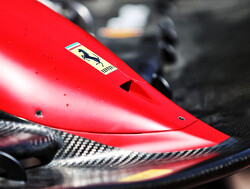Ferrari rijdt in Monaco met Disney-sponsors