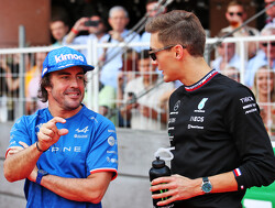 Alonso twijfelt aan salarisplafond voor coureurs