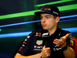 Verstappen reageert op uitvallen Leclerc: "Shit happens"