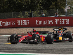 Häkkinen over titelstrijd: "Leclerc moet hopen op uitvalbeurt Verstappen"
