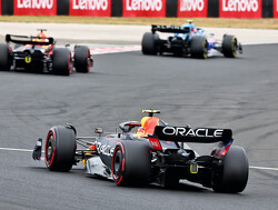 Red Bull strateeg Schmitz begrijpt ‘lastige beslissing’ Ferrari bij Grand Prix Hongarije