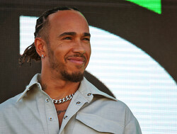 Hamilton gaat verder met strijd: "Team presteert beter als het divers is"