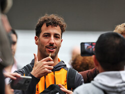 Ricciardo dankt 'vriend' Vettel voor telefoontjes