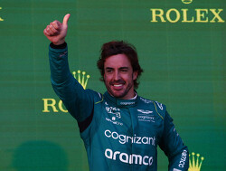 Alonso lacht om kritiek: "Dit is de beste keuze uit mijn loopbaan"