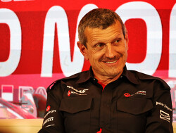 Steiner ontkent geruchten over Alfa Romeo-deal Haas