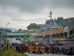 Formule 1 houdt minuut stilte voor Van 't Hoff voorafgaand Oostenrijkse GP