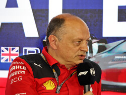Ferrari ontkent interesse in Alex Albon