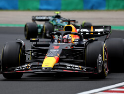  Uitslag Grand Prix van Hongarije:  Oppermachtige Verstappen bezorgt Red Bull recordzege