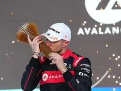 E-Prix Saoedi-Arabië (1):  Regerend kampioen Dennis slaat terug met puike zege