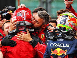 Leclerc kent zijn plek: "Kijkend naar Red Bull moeten wij nog veel doen"