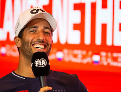 Villeneuve haalt uit naar Ricciardo: "Willen jullie lachen in reclames?"