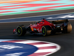  Uitslag VT2 Abu Dhabi:  Leclerc snelste in door rode vlaggen verstoorde sessie