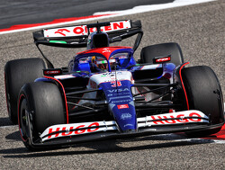  Uitslag VT1 Bahrein:  Verrassende Ricciardo snelste, mopperende Verstappen zesde