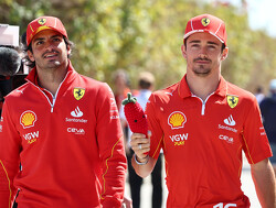 Leclerc niet blij met Sainz: "Carlos zat over de limiet"