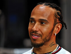 Hamilton 'manifesteerde' overstap naar Ferrari