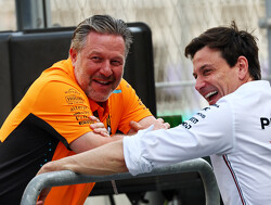 Wolff: "Pole position hadden we niet verwacht, maar kijk naar McLaren"