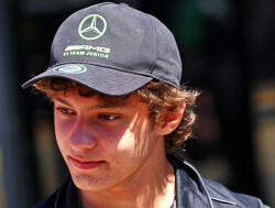 'Mercedes kiest voor Antonelli na wegvallen Verstappen'