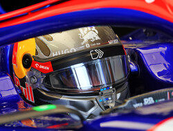 Ricciardo rijdt met 'stroophelm' in Canada