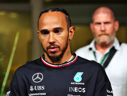 Hamilton hekelde strategie: "Ik stond perplex"