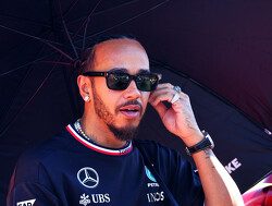 Hamilton blijft vertrouwen houden in Mercedes-updates