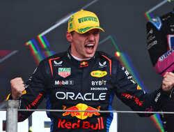 Dag 3 in Brazilië: Regenmagiër Verstappen herschrijft zijn legende