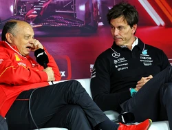 Mercedes vreest voor nieuwe F1-regel: "Ferrari kan profiteren"