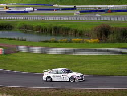 Augusto Farfus snelste in eerste training Valencia