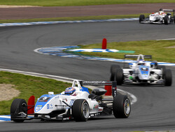 Daniël Abt naar Macau en in 2011 in Euroseries met Signature