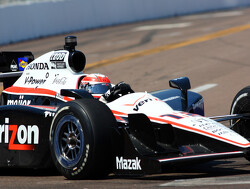 Will Power verslaat Franchitti in uitgestelde eerste training