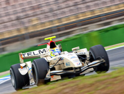 Sergio Perez dominant in hoofdrace Abu Dhabi