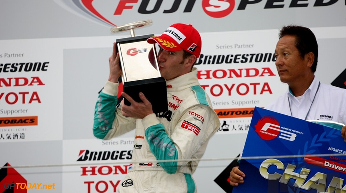 Carlo van Dam wint Japans Formule 3-kampioenschap!